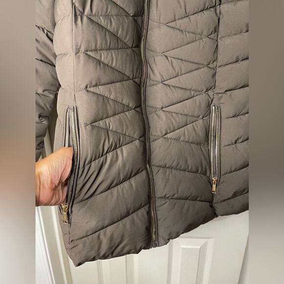 Laundry Front Water Resistant Puffer Jacket with hood Large greenish brown - Picture 4 of 6